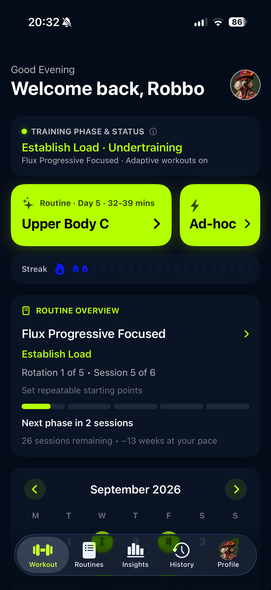 Flux Dashboard in Dark with Training Phase and Status, next workout and Routine Overview
